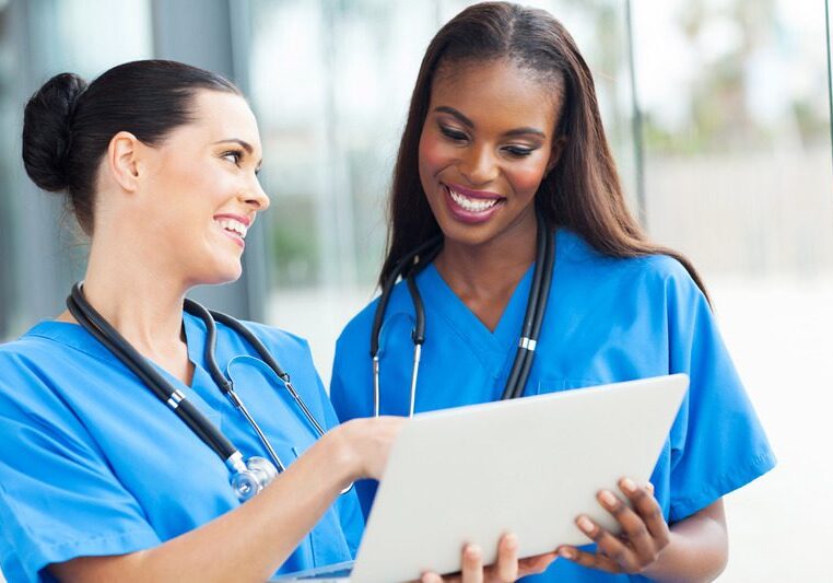 Travel nurse preparing for assignment with tips and helpful resources from Staff Relief Inc.